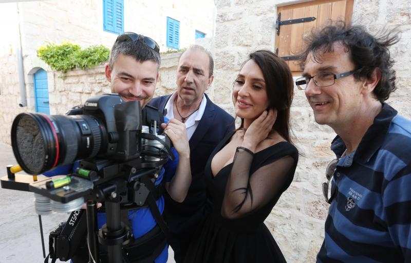 Mladen Grdović i Ivana Kovač u Prvić Šepurini snimili spot za pjesmu “Dva goluba”, Photo: Duško Jaramaz/PIXSELL