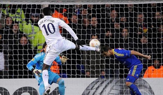 Emmanuel Adebayor, foto: dailymail.co.uk