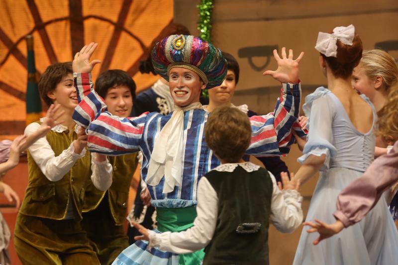 23.01.2014., Zadar – Carski ruski balet u dvorani SC Visnjik izveo je predstavu Orasar Petra Iljica Cajkovskog. Photo: Filip Brala/PIXSELL 23.01.2014., Zadar – Carski ruski balet u dvorani SC Visnjik izveo je predstavu Orasar Petra Iljica Cajkovskog. Photo: Filip Brala/PIXSELL