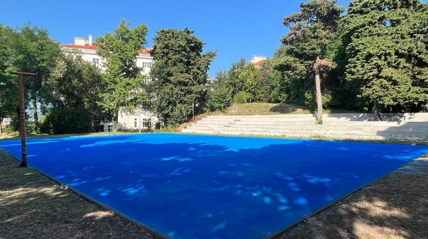 Kapetanski park: Podloga postavljena, sad su na redu koševi, tribine, prilazi Kapetanski park: Podloga postavljena, sad su na redu koševi, tribine, prilazi