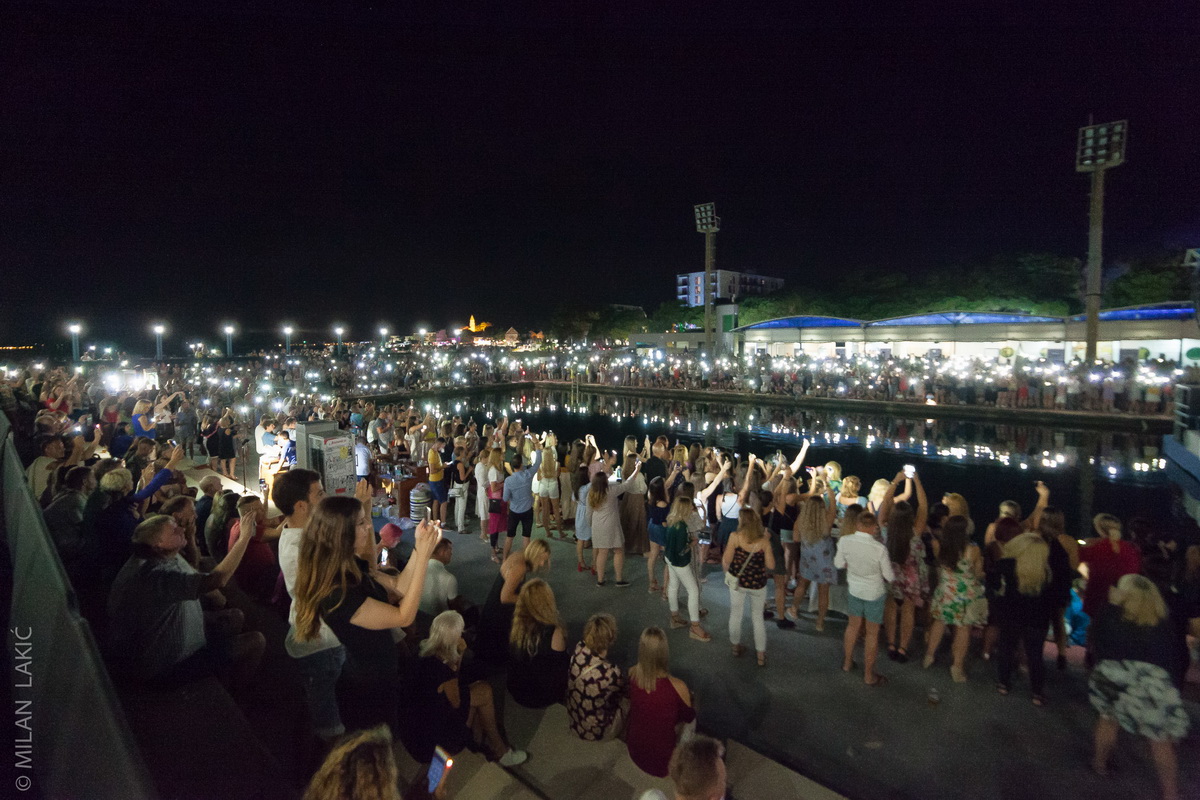 Severina oduševila nastupom na bazenu Ilirije u Biogradu