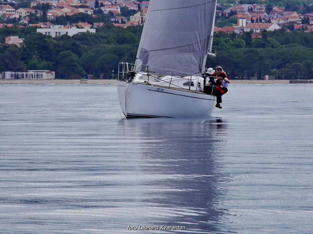 Image 441263 (auto) Image 441263 (auto)