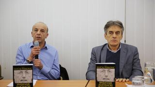 15.01.2014., Zadar – Predstavljanje knjige “Slucaj Perkovic: spasavanje zlocinacke buducnosti” prof. dr. sc. Josipa Jurcevica u znanstvenoj knjiznici. Photo: Filip Brala/PIXSELL 15.01.2014., Zadar – Predstavljanje knjige “Slucaj Perkovic: spasavanje zlocinacke buducnosti” prof. dr. sc. Josipa Jurcevica u znanstvenoj knjiznici. Photo: Filip Brala/PIXSELL