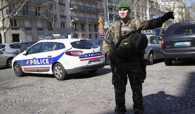 Pariz, MMF, eksplozija