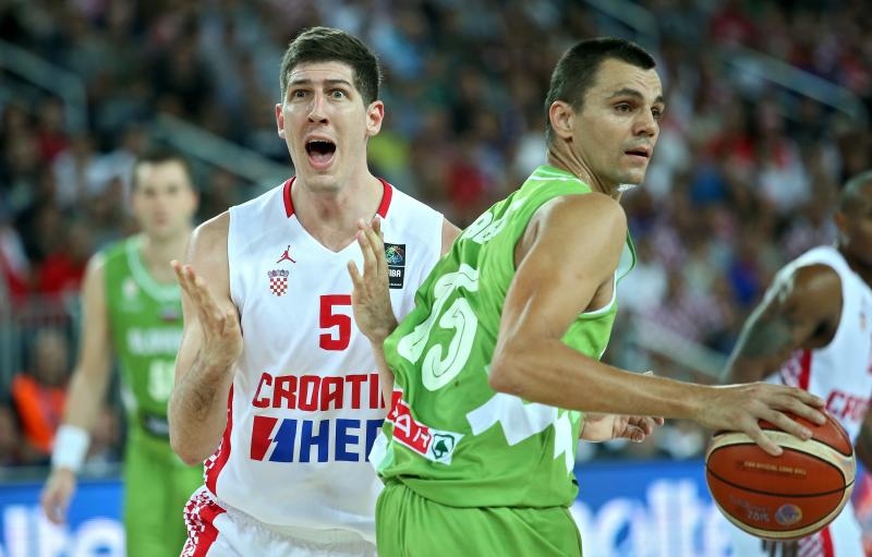 05.09.2015., Arena Zagreb, Zagreb – EuroBasket 2015., skupina C, 01. kolo, Hrvatska – Slovenija. Foto: PIXSELL 05.09.2015., Arena Zagreb, Zagreb – EuroBasket 2015., skupina C, 01. kolo, Hrvatska – Slovenija. Foto: PIXSELL