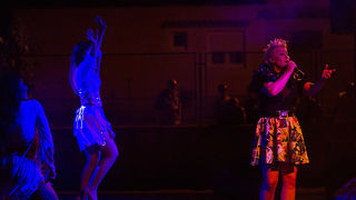 Mještani Bibinja sinoć su uživali u vrhunskom koncertu grupe Colonija na sportskom centru Crljenica Mještani Bibinja sinoć su uživali u vrhunskom koncertu grupe Colonija na sportskom centru Crljenica