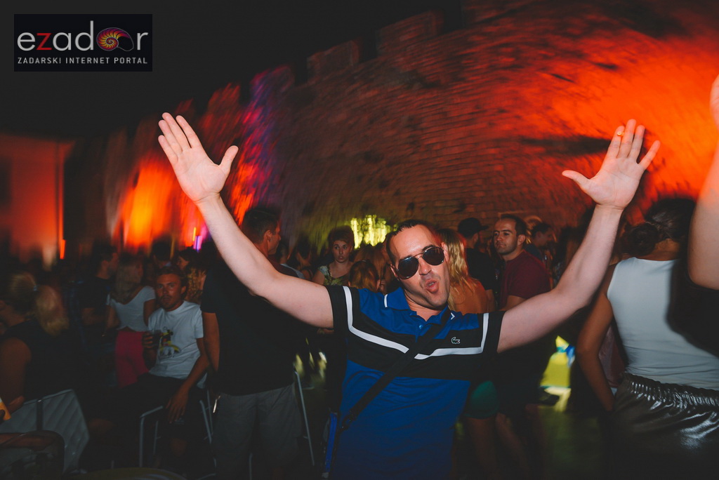 Saturday Night with DJ Dizzy @ Svarog Bar