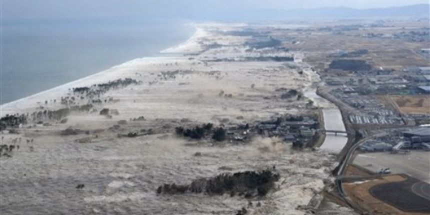 Tsunami nakon potresa u Japanu, Foto: AP Photo Tsunami nakon potresa u Japanu, Foto: AP Photo