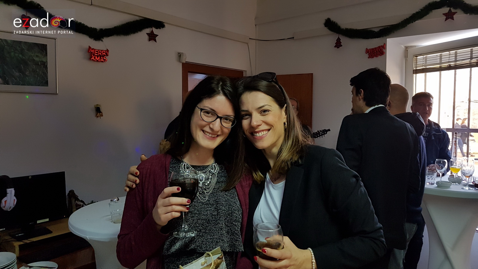 Božićni domijenak i premijera novog studija Novog radija