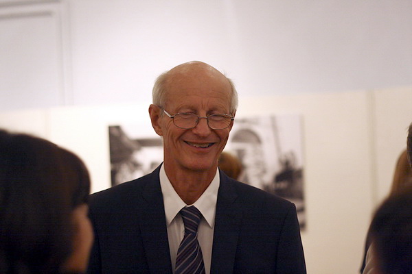 HKK: Otvorenje izlozbe “Razaranje Zadra” Zvonka Kucelina i Zeljka Karavide