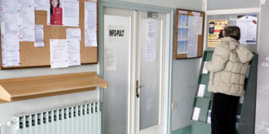 Zavod za zapošljavanje, foto: Miroslav Kiš / CROPIX Zavod za zapošljavanje, foto: Miroslav Kiš / CROPIX