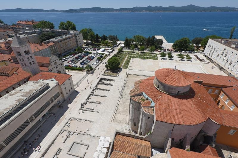 Pogled sa zvonika zadarske katedrale sv. Stošije, Foto: Dino Stanin/PIXSELL