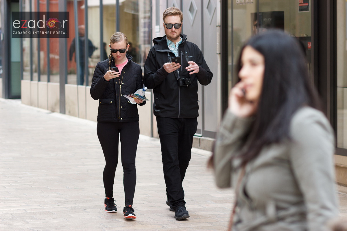 Đir po gradu, petak 30. ožujka 2018. Đir po gradu, petak 30. ožujka 2018.