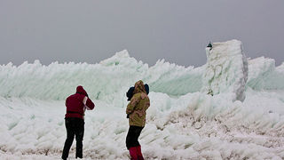Senj u zagrljaju ledenog pokrivača, foto: Leo Banić