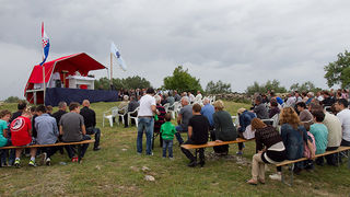 Svečana misa na Petrini i blagoslov bibinjskog polja Svečana misa na Petrini i blagoslov bibinjskog polja
