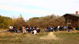 Na Vranskom jezeru održana akcija krčenja vegetacije Na Vranskom jezeru održana akcija krčenja vegetacije