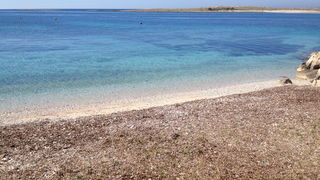 Premuda: Akcija čišćenja plaže “Zad crikve”, Foto: Ivana, Eva, Mia i Lea