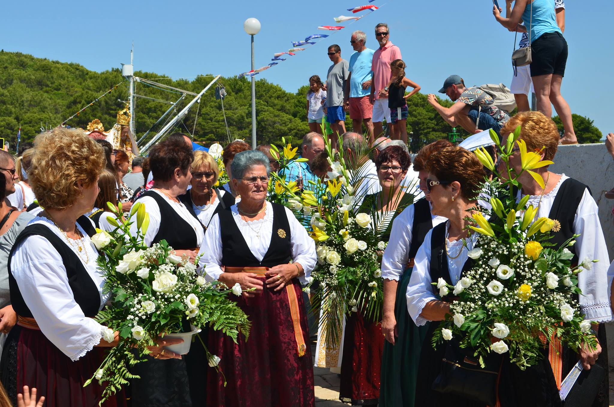 Kukljica: Proslavljen 502. blagdan Gospe od Sniga. Foto: Tihomir Gržinčić Kukljica: Proslavljen 502. blagdan Gospe od Sniga. Foto: Tihomir Gržinčić