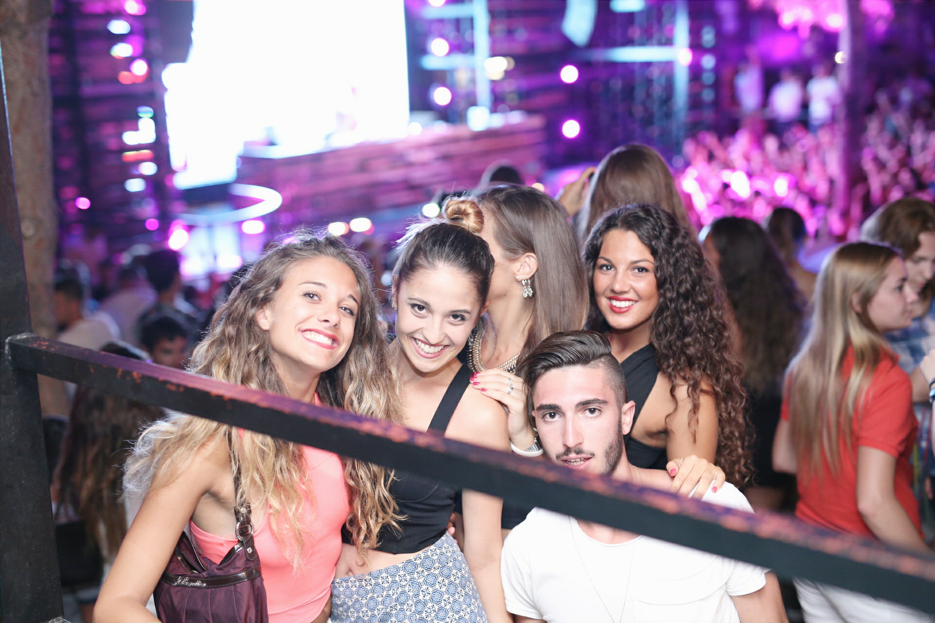 DJ Antoine zapalio Kalypso club, Foto: Bruno Zlomislić DJ Antoine zapalio Kalypso club, Foto: Bruno Zlomislić