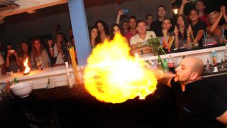 Noštromo bar Vir: Crazy flame night vol #3, foto: Iva Perinčić Noštromo bar Vir: Crazy flame night vol #3, foto: Iva Perinčić