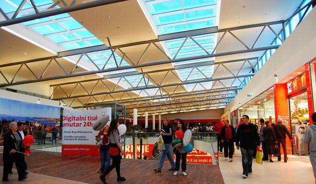 SUPERNOVA Otvorenje 11. 11. ’10, foto: Tea Balog