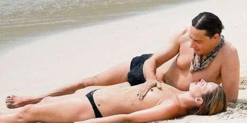 Kate Moss izležava se u toplesu (Tportal.hr)