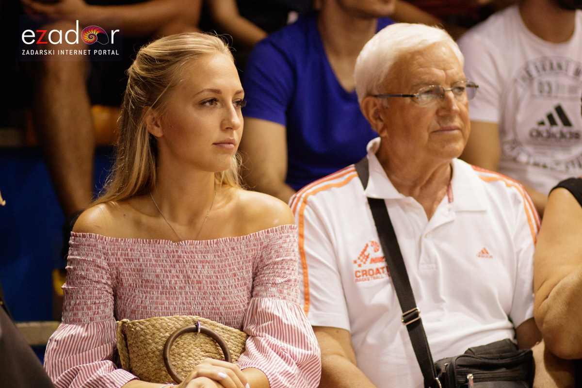 Humanitarna utakmica u Jazinama: KK Zadar – KK Diadora Humanitarna utakmica u Jazinama: KK Zadar – KK Diadora