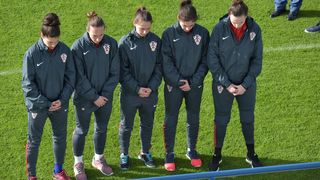 Na stadionu u Stanovima obilježena 10. obljetnica smrti Hrvoja Ćustića Na stadionu u Stanovima obilježena 10. obljetnica smrti Hrvoja Ćustića