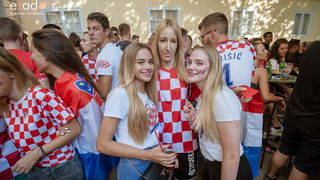 Navijačko ludilo u Zadru za vrijeme i nakon finala Svjetskog prvenstva Navijačko ludilo u Zadru za vrijeme i nakon finala Svjetskog prvenstva