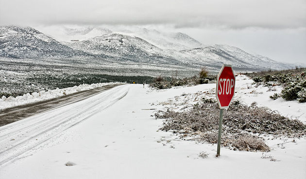 Snijeg na D54 pod Velebitom, 19.12.2009.