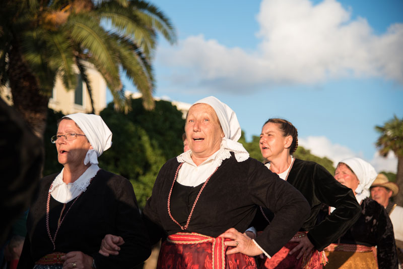11. Gastol stol na biogradskoj rivi. Foto: Vinko Pešić 11. Gastol stol na biogradskoj rivi. Foto: Vinko Pešić