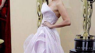 82. Red Carpet Oscara (oscar.go.com)