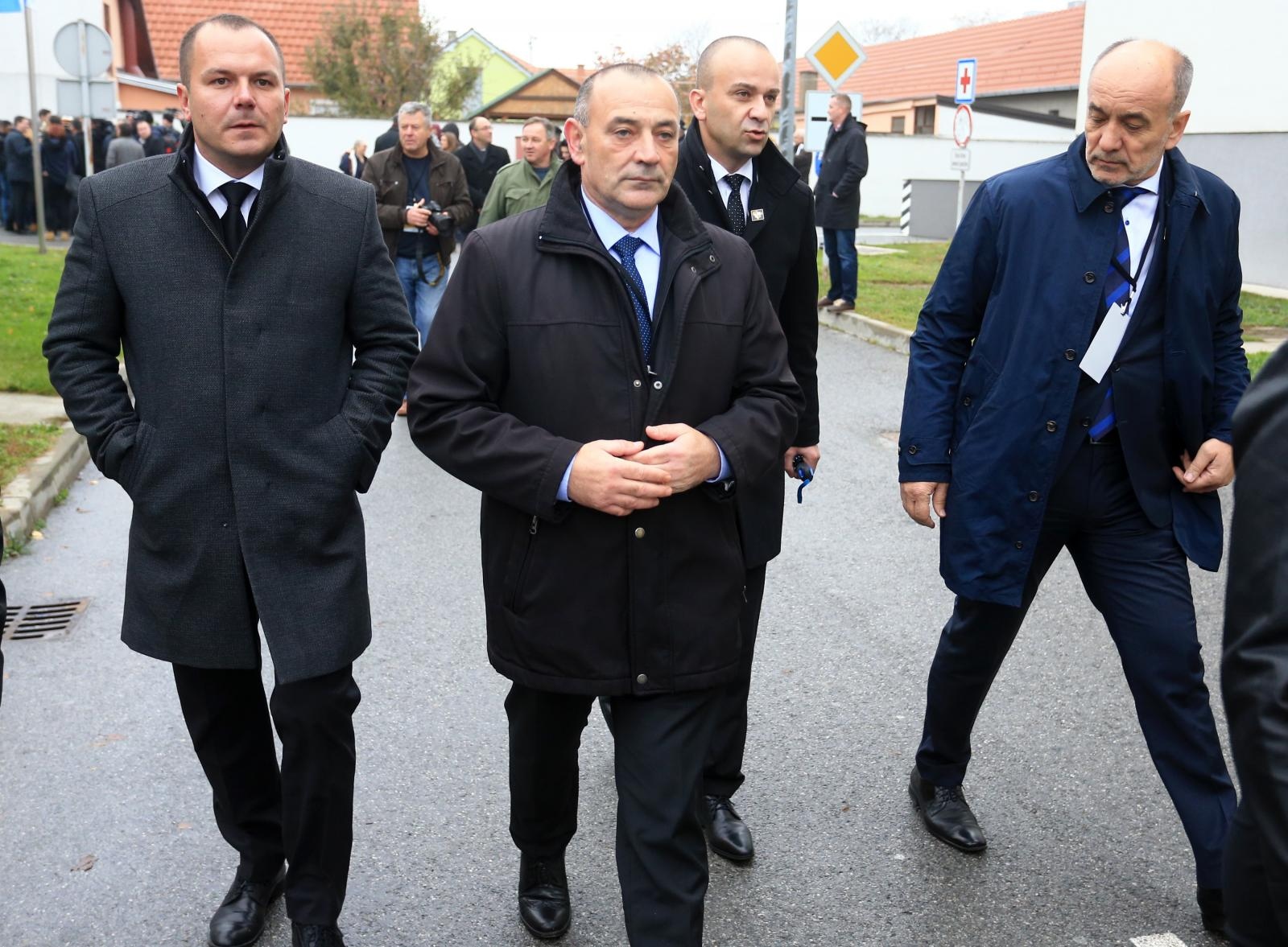 Kolona Sjećanja u Vukovaru 18. studenog 2017. Kolona Sjećanja u Vukovaru 18. studenog 2017.