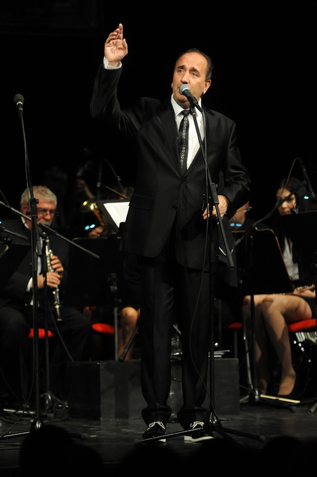 Zadar, 190313.
Gradska glazba Zadar organizirala je u HNK Zadar koncert povodom 20. godisnjice smrti Tomislava Ivcica. Uz Gradsku glazbu i klapu Niko kao domacine, nastupili su Mladen Grdovic, Zorica Kondza, Marina Tomasevic, Davor Pekota, Zoran Jelenkovi Zadar, 190313.
Gradska glazba Zadar organizirala je u HNK Zadar koncert povodom 20. godisnjice smrti Tomislava Ivcica. Uz Gradsku glazbu i klapu Niko kao domacine, nastupili su Mladen Grdovic, Zorica Kondza, Marina Tomasevic, Davor Pekota, Zoran Jelenkovi