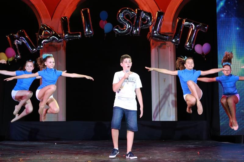 Na Prokurativama odrzan djecji festival Mali Split. Photo: Miranda Cikotic/PIXSELL Na Prokurativama odrzan djecji festival Mali Split. Photo: Miranda Cikotic/PIXSELL