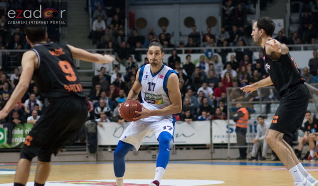 HT Premijer liga: 9. kolo: KK Zadar – GKK Šibenik 81-72. Domagoj Vuković