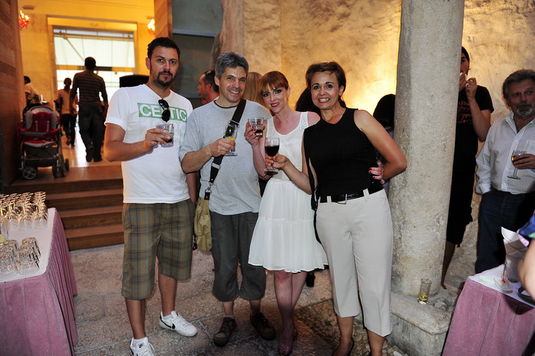 HNK Zadar: Plesna udruga Festa – “Izašli iz priče (a netko i iz papučice)”, Foto: Željko Karavida HNK Zadar: Plesna udruga Festa – “Izašli iz priče (a netko i iz papučice)”, Foto: Željko Karavida