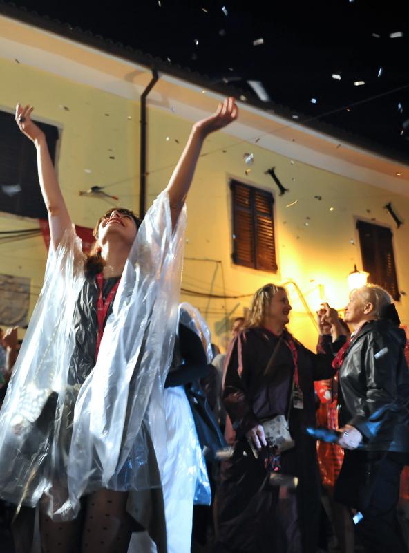 Motovun – Otvaranje 17. po redu Motovun film festivala koje je ove godine obiljezila kisa, no dobro raspolozenje je ostalo. Photo: Nina Djurdjevic/PIXSELL