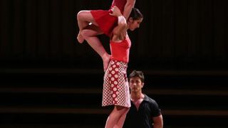 Zagreb, KD Vatroslav Lisinski – Predstava Le Grand C slavne francuske cirkuske skupine Compagnie XY. Zagreb, KD Vatroslav Lisinski – Predstava Le Grand C slavne francuske cirkuske skupine Compagnie XY.