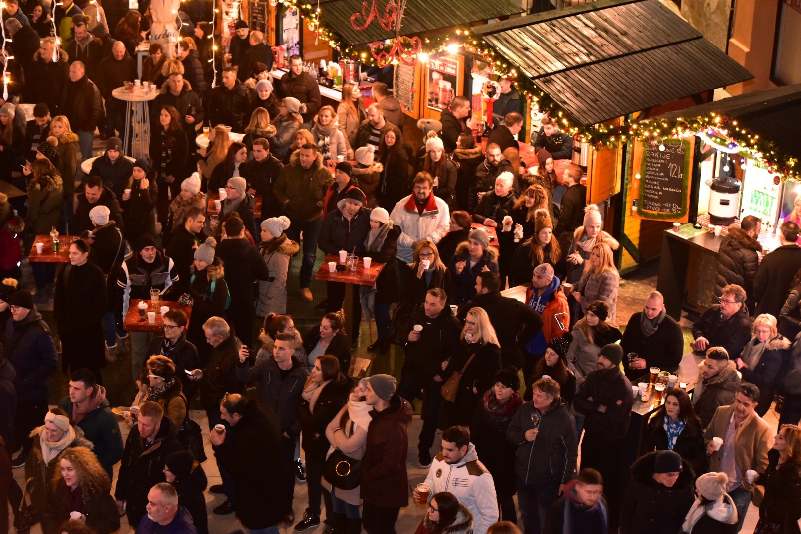 Advent u Zadru: Jaques Houdek osvojio zadarsku publiku Advent u Zadru: Jaques Houdek osvojio zadarsku publiku