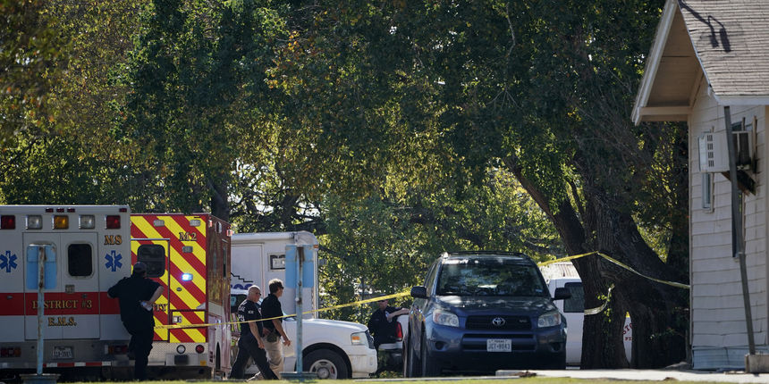 U pokolju u Teksasu 26 mrtvih, dvadesetak osoba ranjeno: žrtve su stare od 5 do 72 godine U pokolju u Teksasu 26 mrtvih, dvadesetak osoba ranjeno: žrtve su stare od 5 do 72 godine