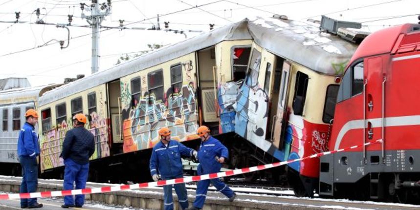 Sudar putničkih vlakova u Sloveniji: delo/cropix Sudar putničkih vlakova u Sloveniji: delo/cropix