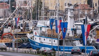 Zadar ukrašen zastavama ususret obljetnici akcie Maslenica