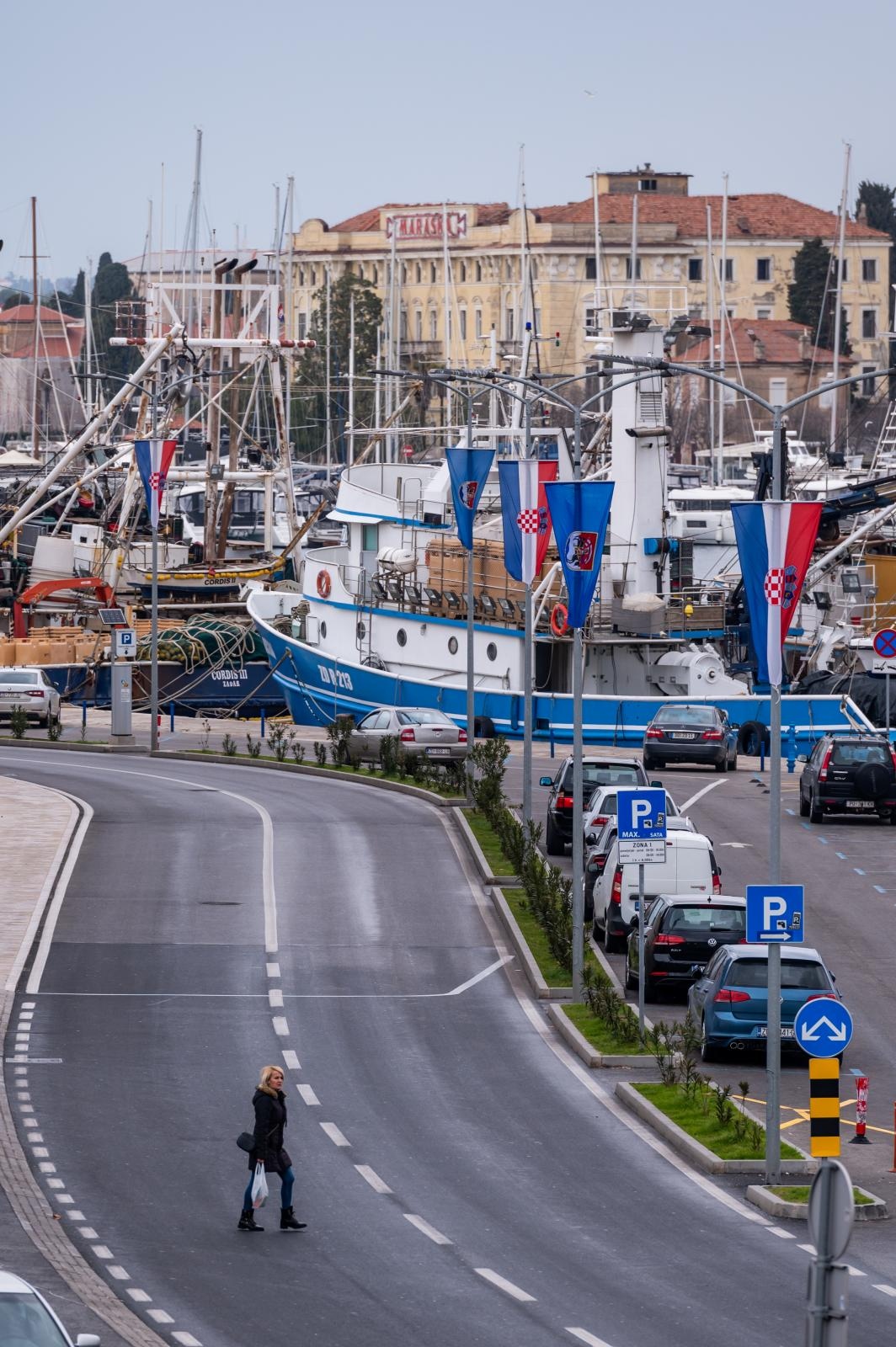 Zadar ukrašen zastavama ususret obljetnici akcie Maslenica