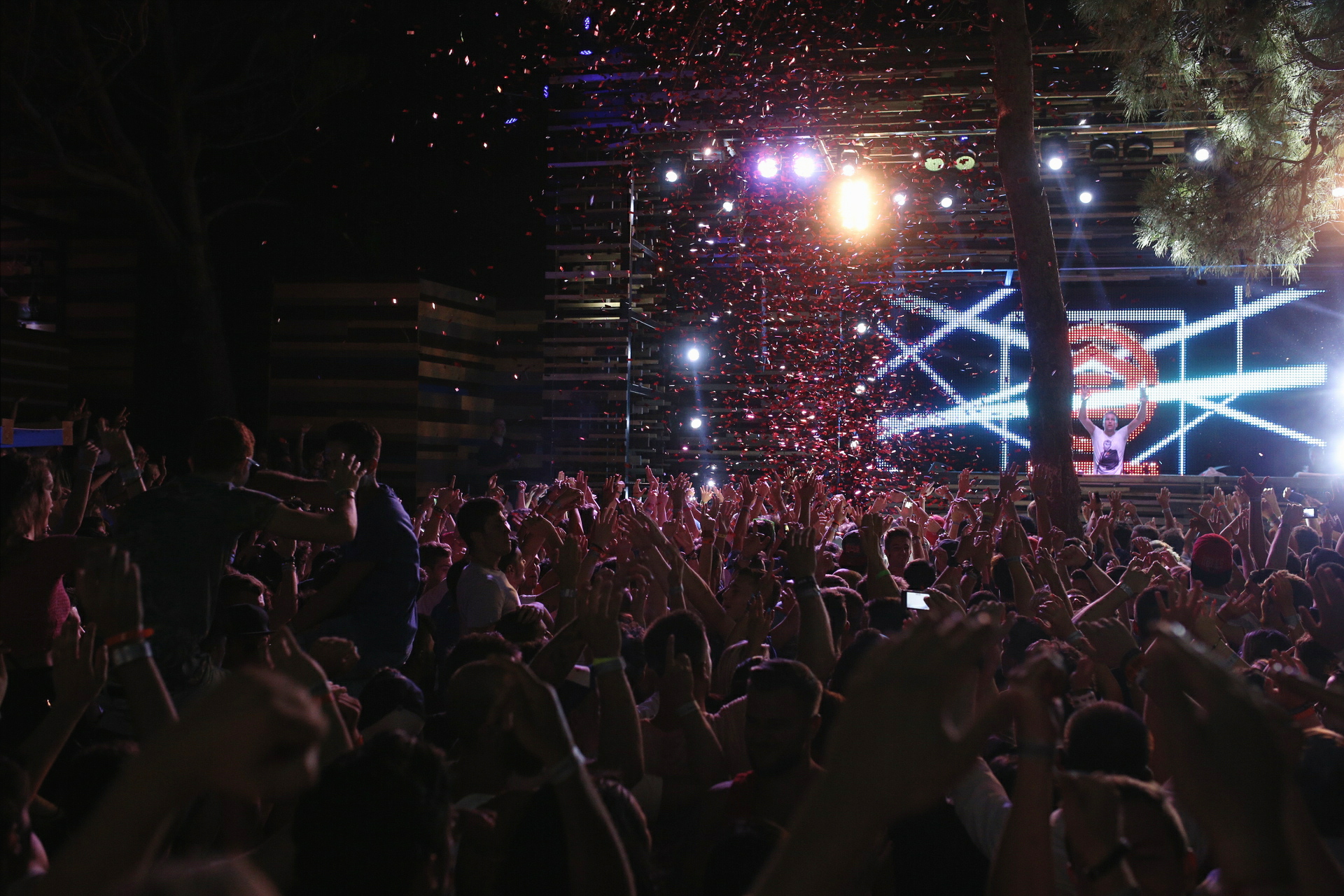 DJ Antoine zapalio Kalypso club, Foto: Bruno Zlomislić DJ Antoine zapalio Kalypso club, Foto: Bruno Zlomislić