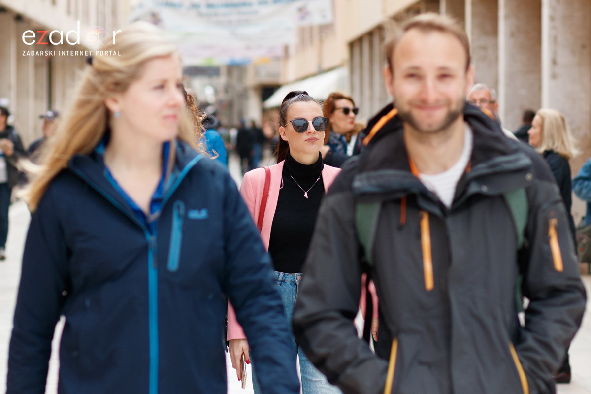 Đir po gradu, subotnja špica 13. travnja 2019. Đir po gradu, subotnja špica 13. travnja 2019.