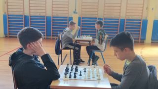 Osnovna škola Krune Krstića bila domaćin prijateljskog međuškolskog turnira u šahu Osnovna škola Krune Krstića bila domaćin prijateljskog međuškolskog turnira u šahu