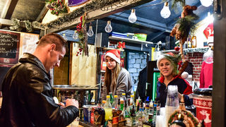 Vatra @ Advent u Zadru Vatra @ Advent u Zadru