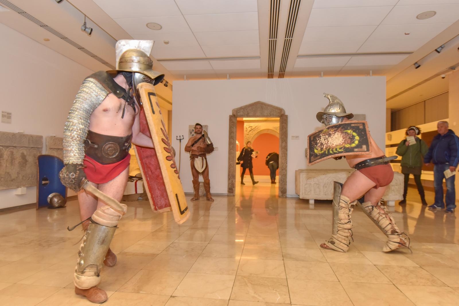 Noć muzeja 2018: Borba rimskih gladijatora u Arheološkom muzeju Zadar Noć muzeja 2018: Borba rimskih gladijatora u Arheološkom muzeju Zadar