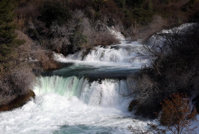 Obilazak NP Krka i Slapova Krke povodom Medjunarodnog dana rijeka. Photo: Dusko Jaramaz/PIXSELL Autor  Dusko Jaramaz/PIXSELL Ključne riječi  slapovi krke, Nacionalni park Krka, rijeka Krka, voda, rijeka,